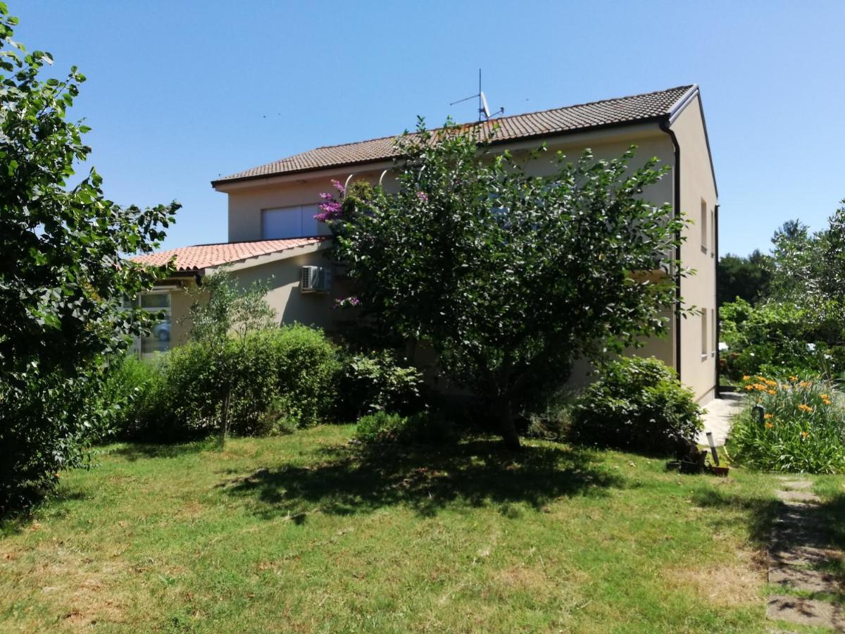 Edy Apartment Banjole Exterior photo